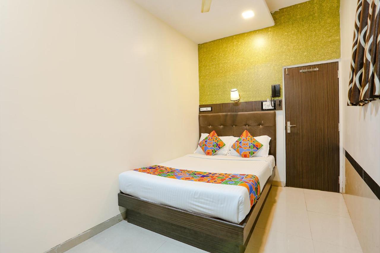 Hotel Aksa Powai Bombay Esterno foto